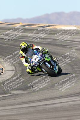 media/Dec-07-2025-CVMA (Sun) [[3e7d2de5dc]]/Race 6-The Shootout/